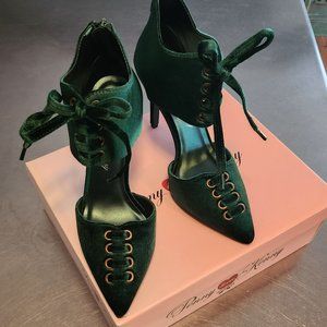 NWOT Penny Loves Kenny Women's Mince Stiletto in Emerald Green | Size 9
